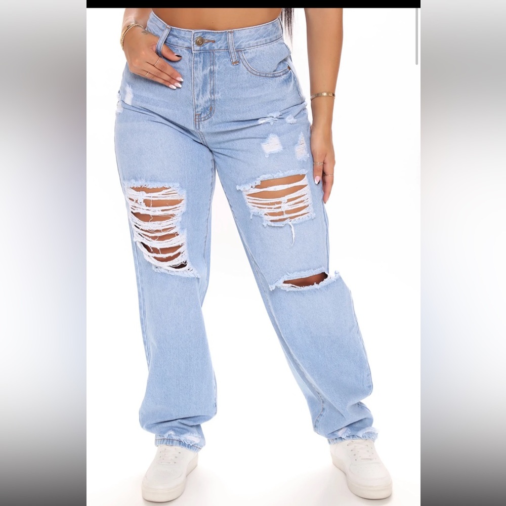 Fashion Nova Mom Jean, size 15
